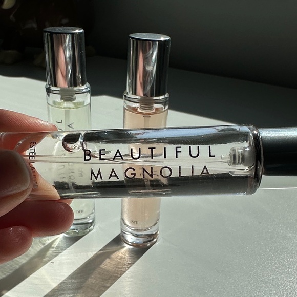 Estee Lauder Beautiful Magnolia Fragrance Trio - Picture 4 of 4